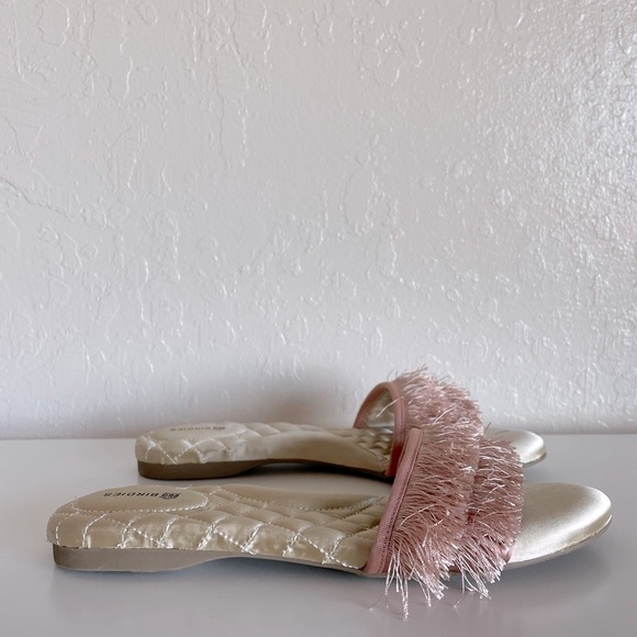 Birdies The Sparrow Blush Pink Slippers - Picture 6 of 13